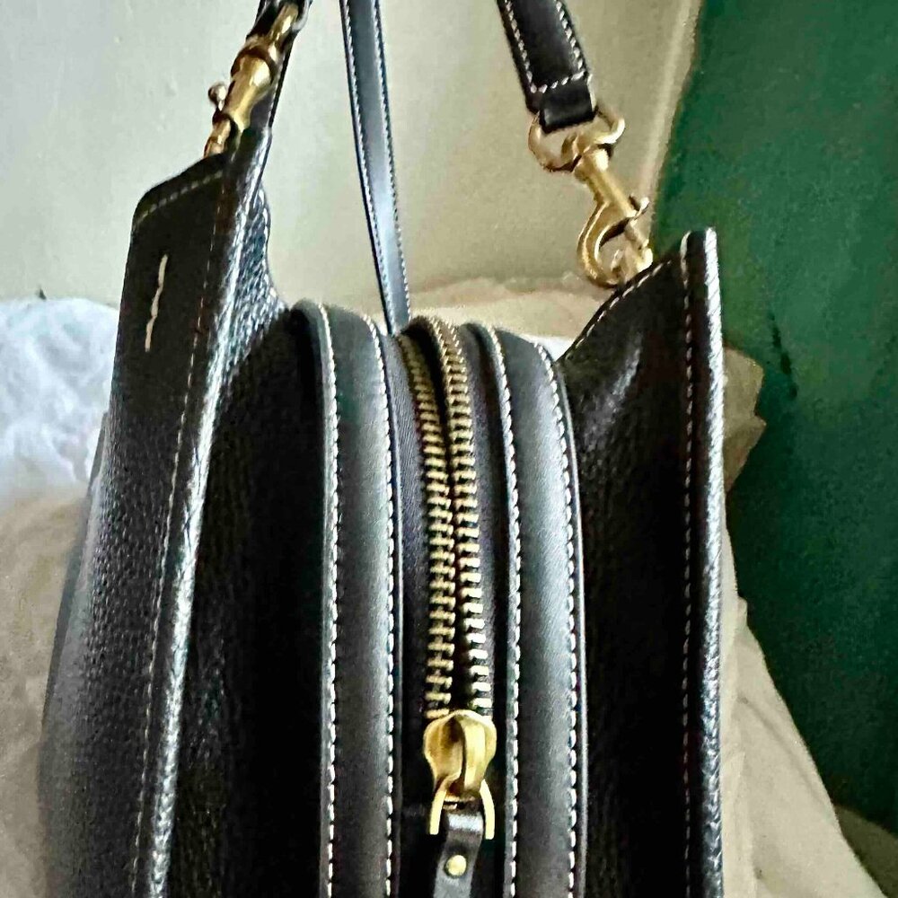 New QUINCE Italian Leather Medium Convertible Satchel bag Black - Picture 6 of 14